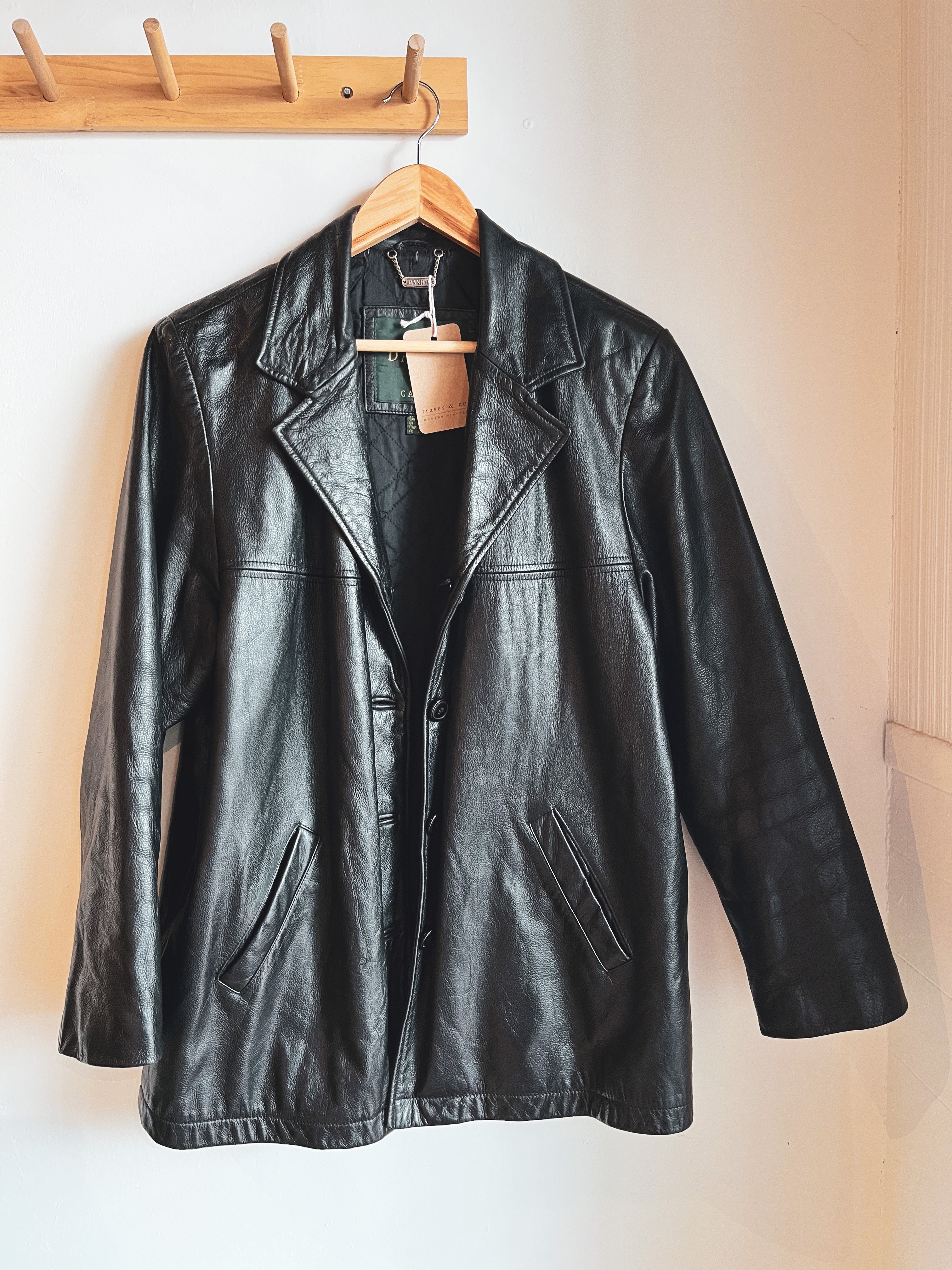 vintage Danier leather coat size | M