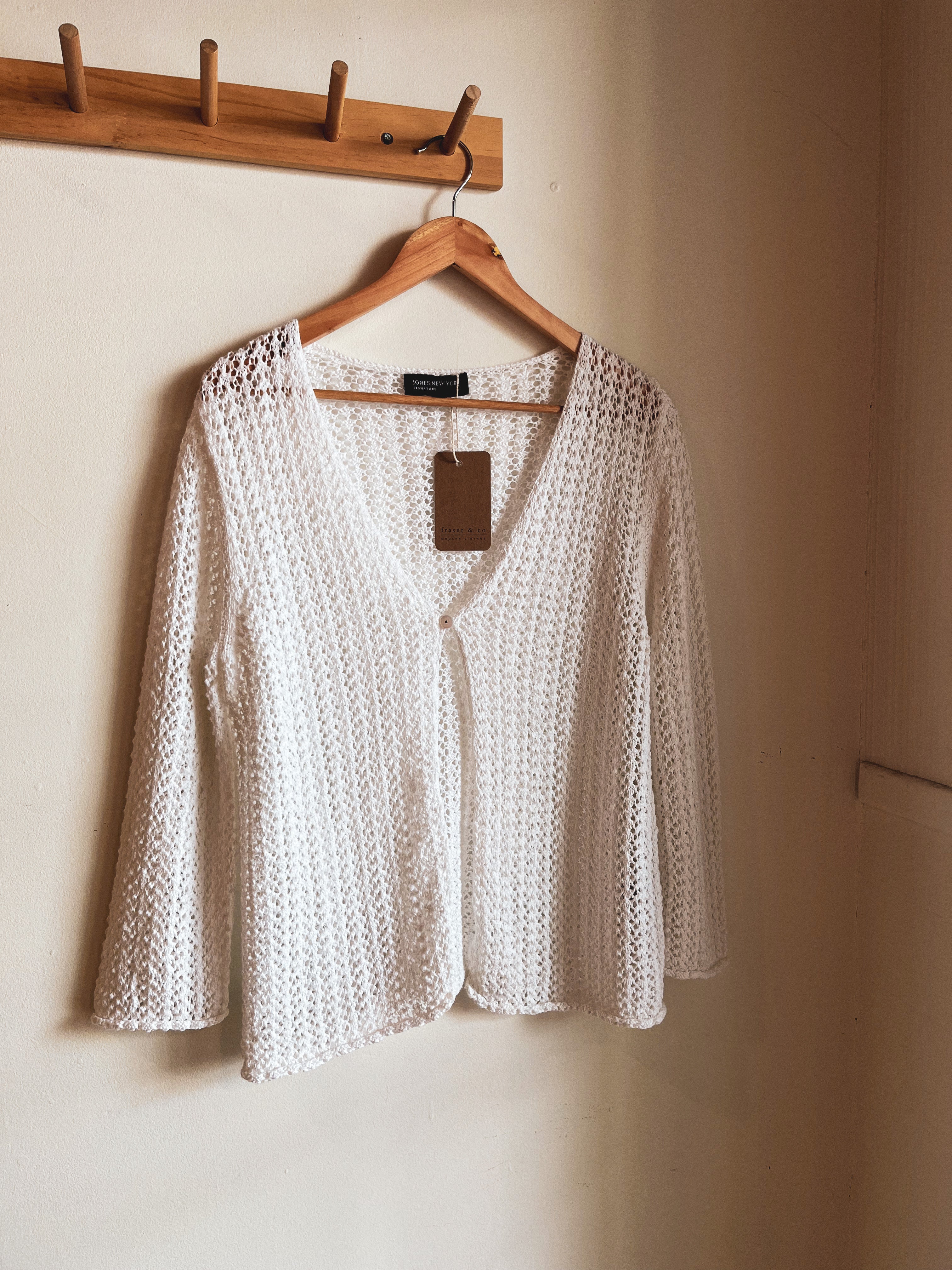 vintage white crochet cardigan | L