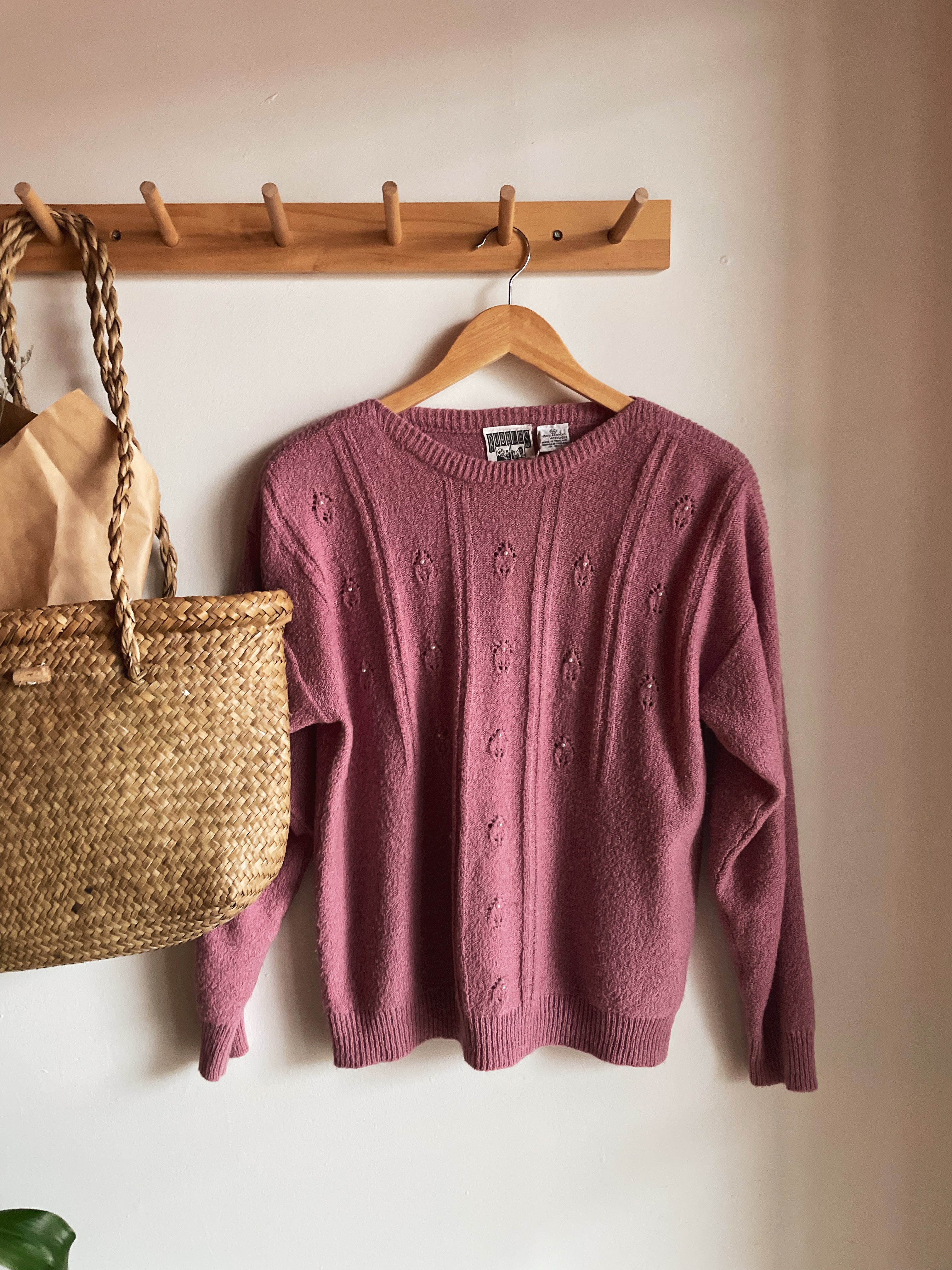 vintage rose pearl sweater | M