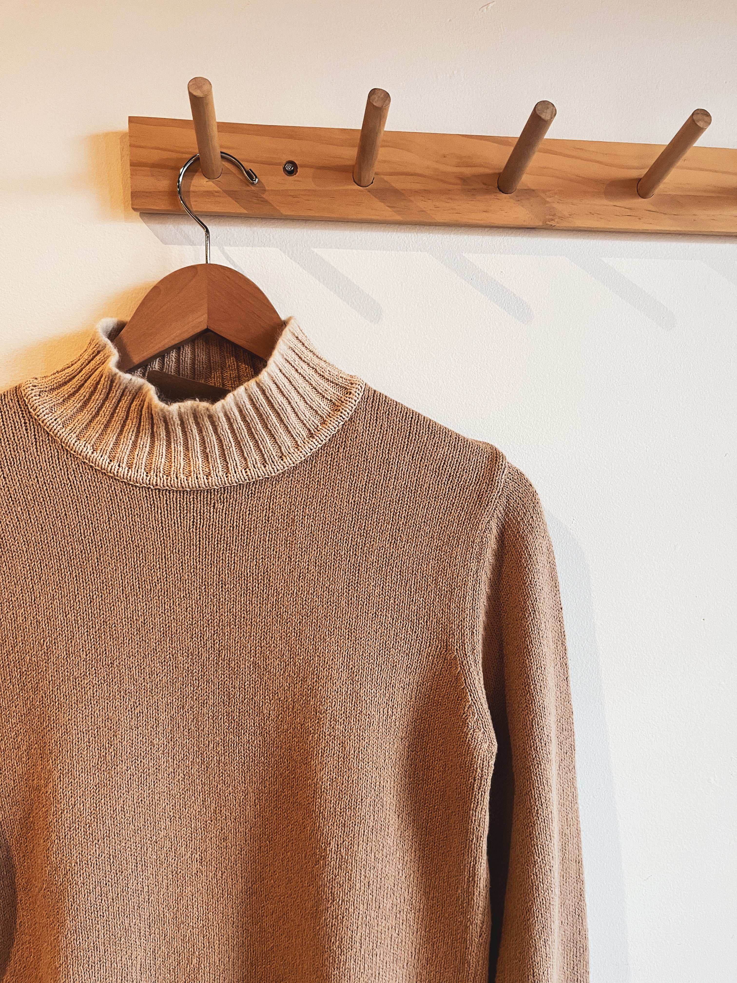 vintage tan colour block mockneck sweater | M