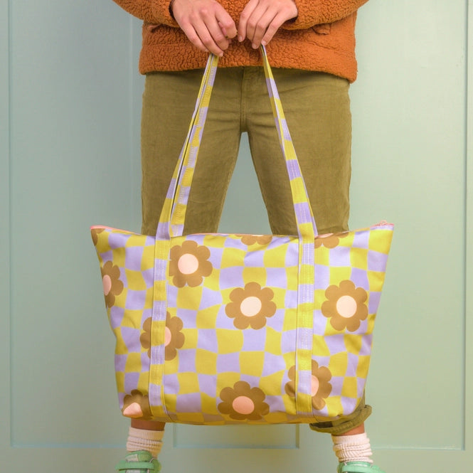 cool funky daisy weekender by Talking Out of Turn