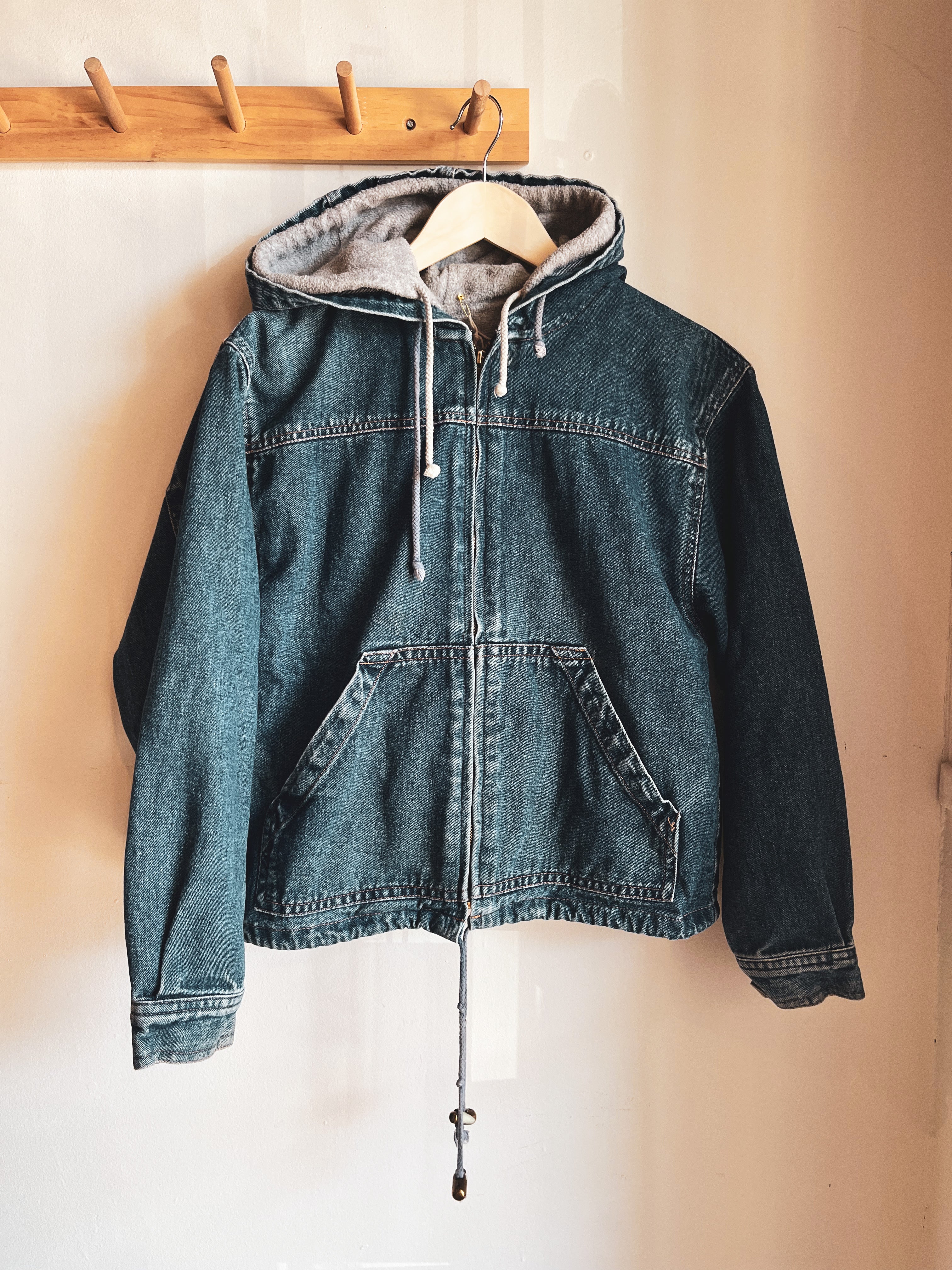 vintage hooded fleece lined denim jacket | S