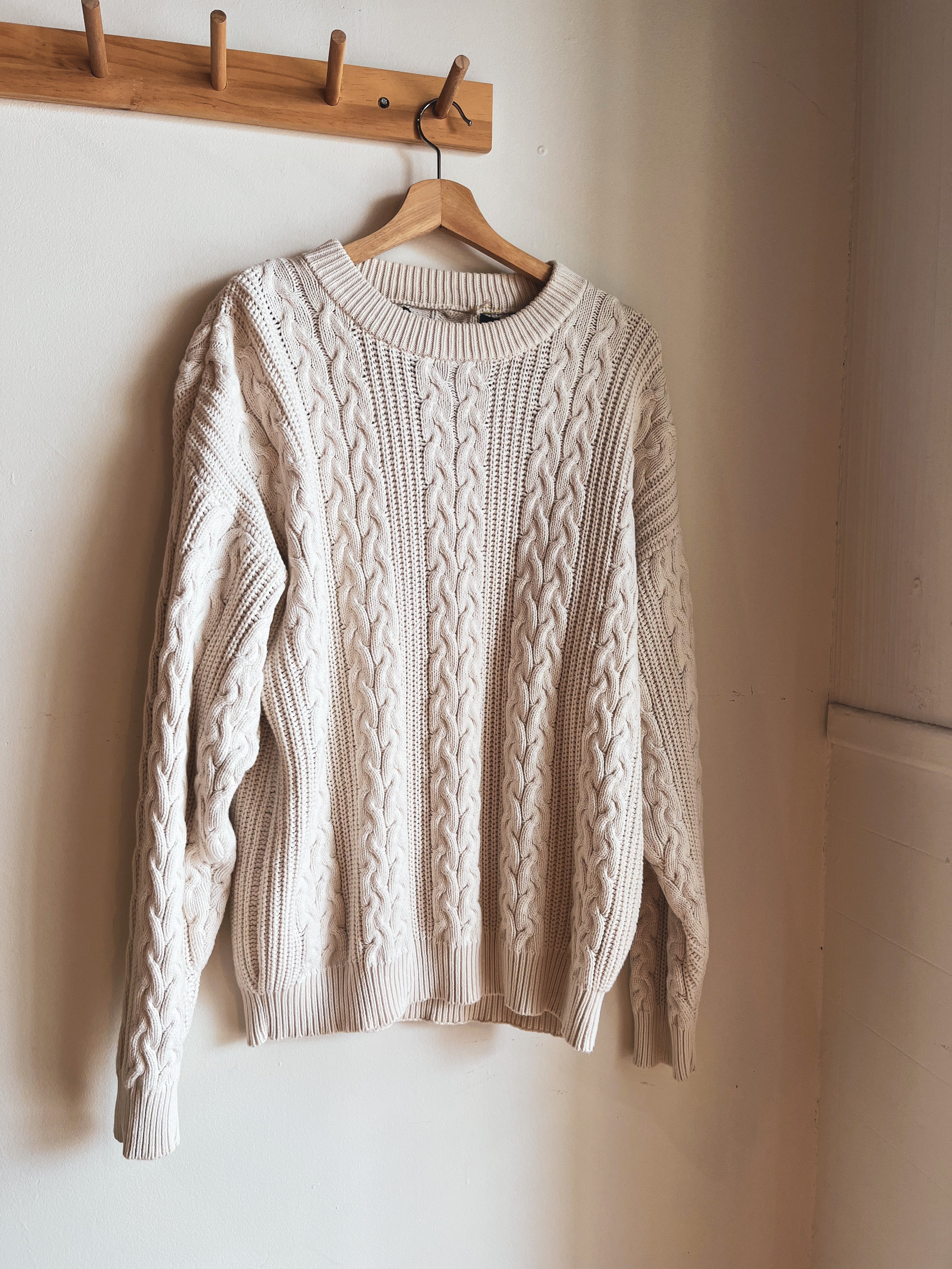 vintage cream cable knit sweater | L