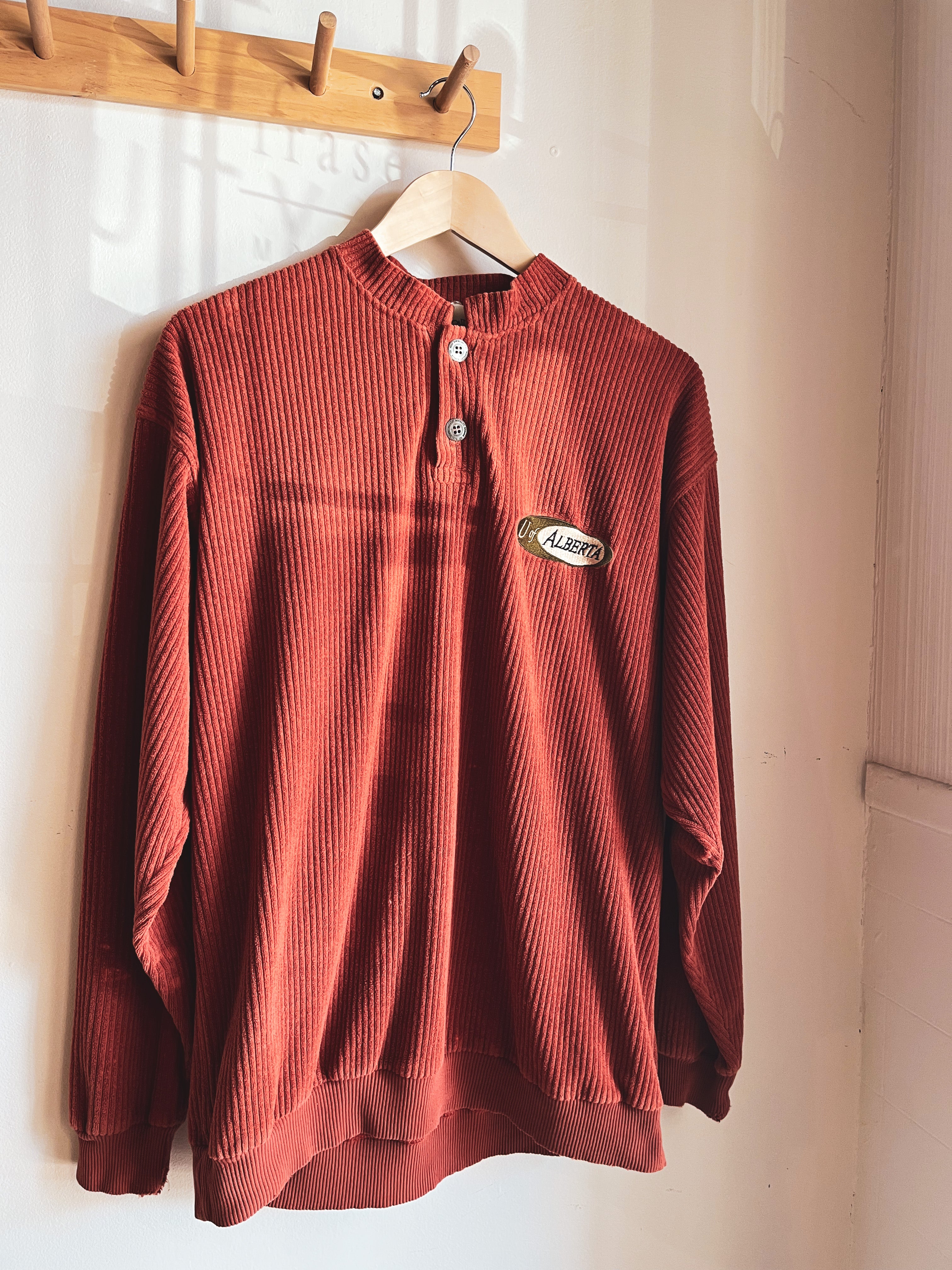 vintage orange ribbed U of Alberta sweater | L
