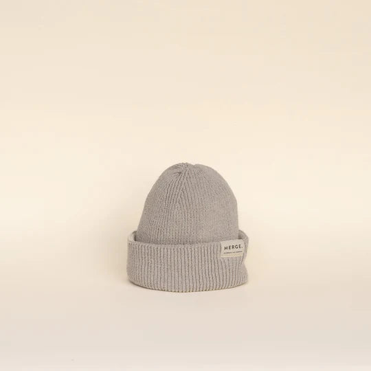 everyday recycled cotton toque by merge tofino