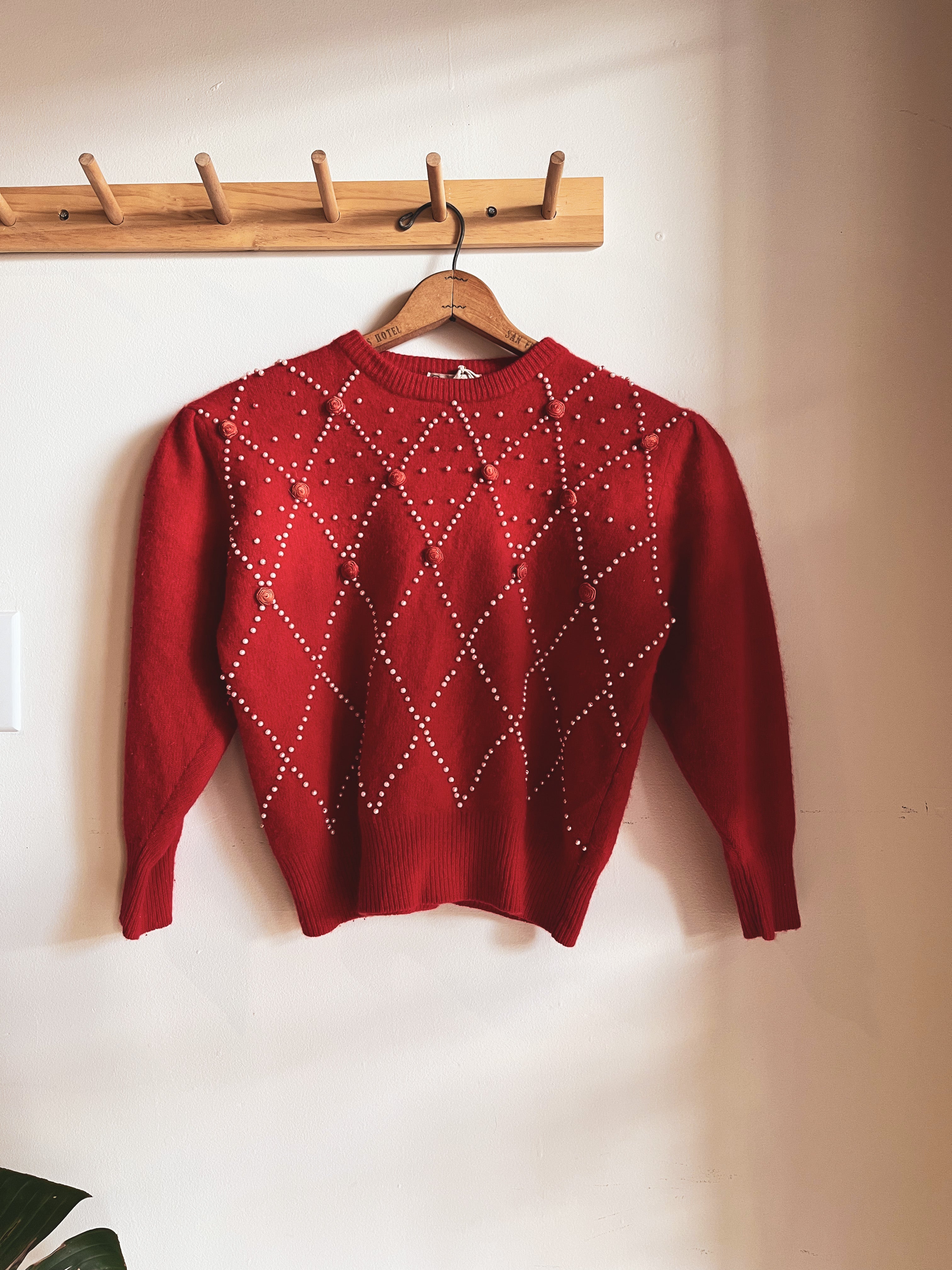 vintage red pearl rosette embellished sweater | S
