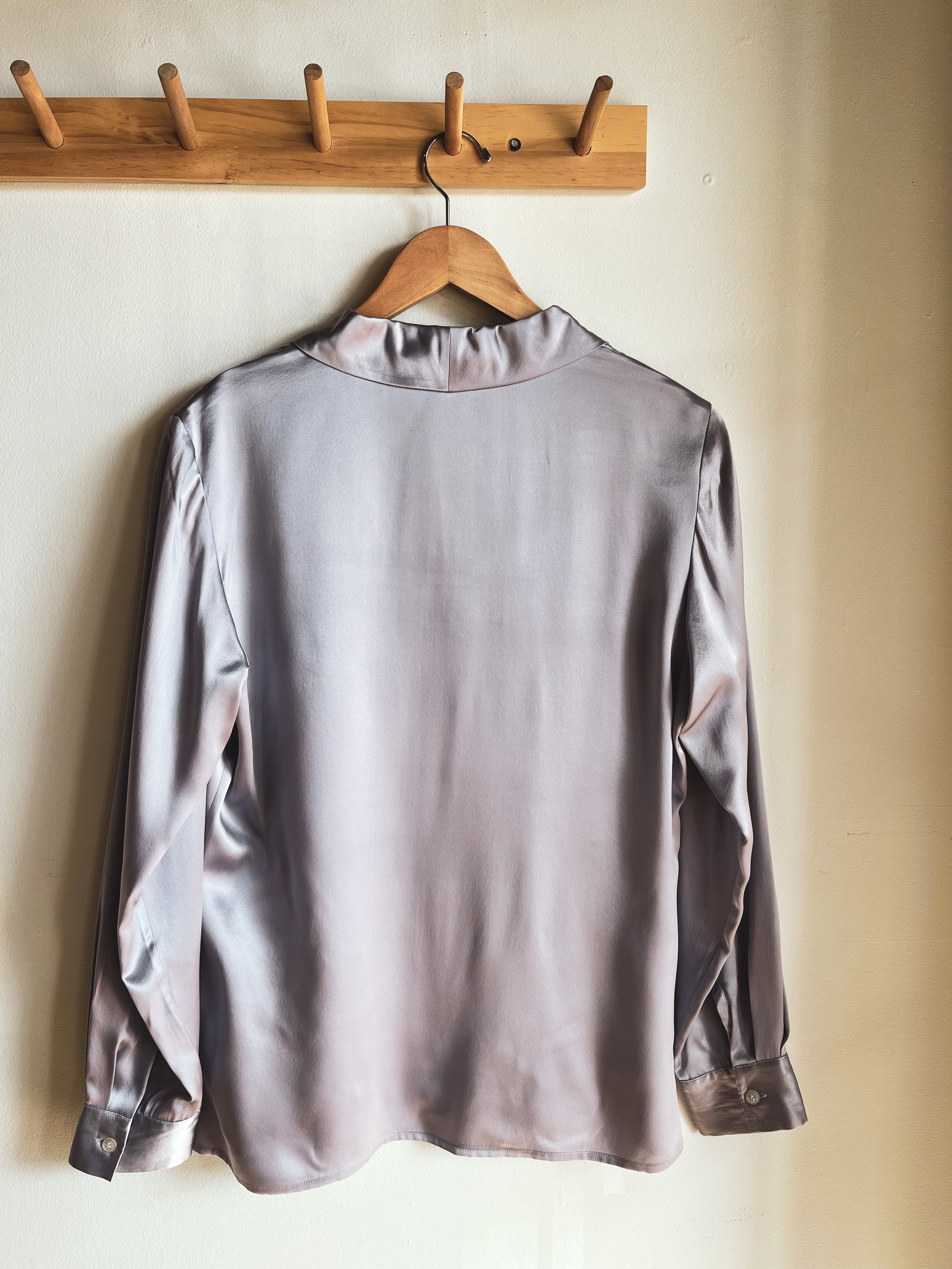 vintage lilac silk button up shirt | M