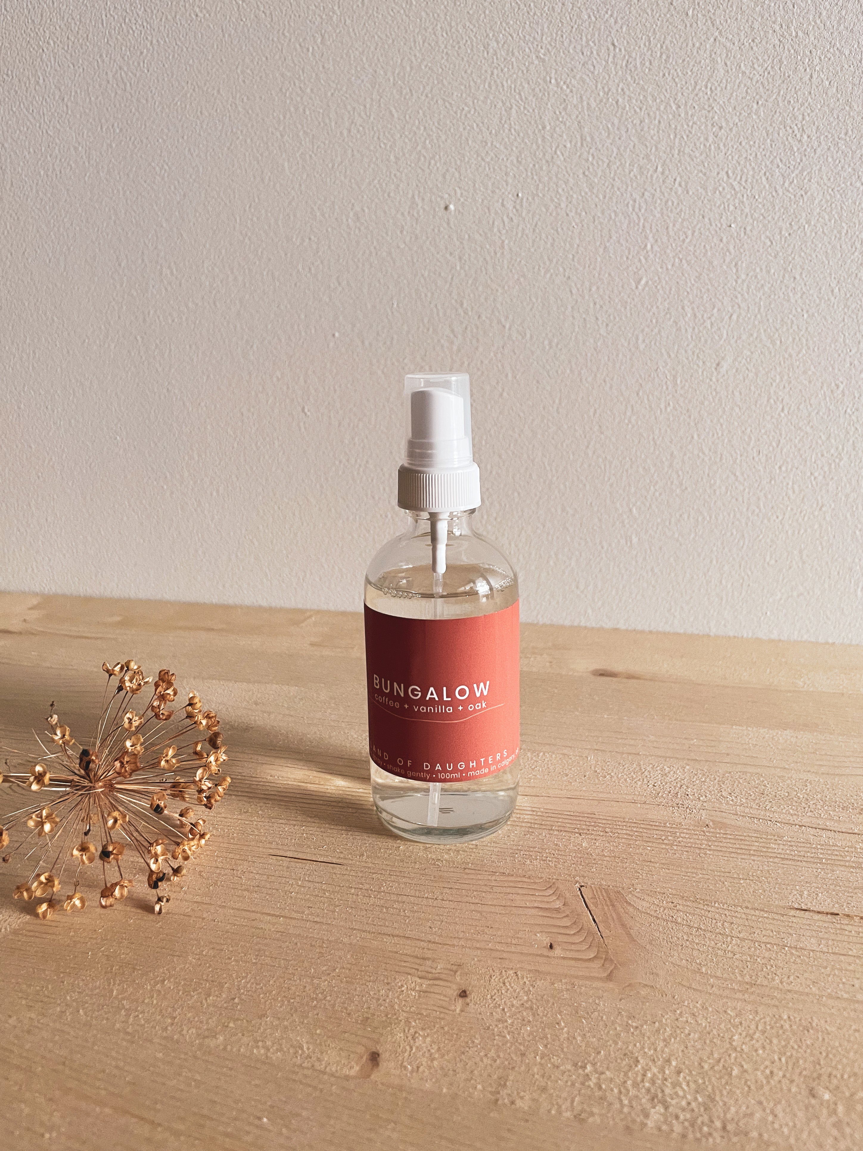 bungalow aroma spray by land of daughters
